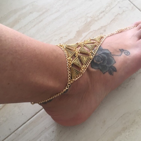 Triangle Boho Gold Anklet - Picture 3 of 4